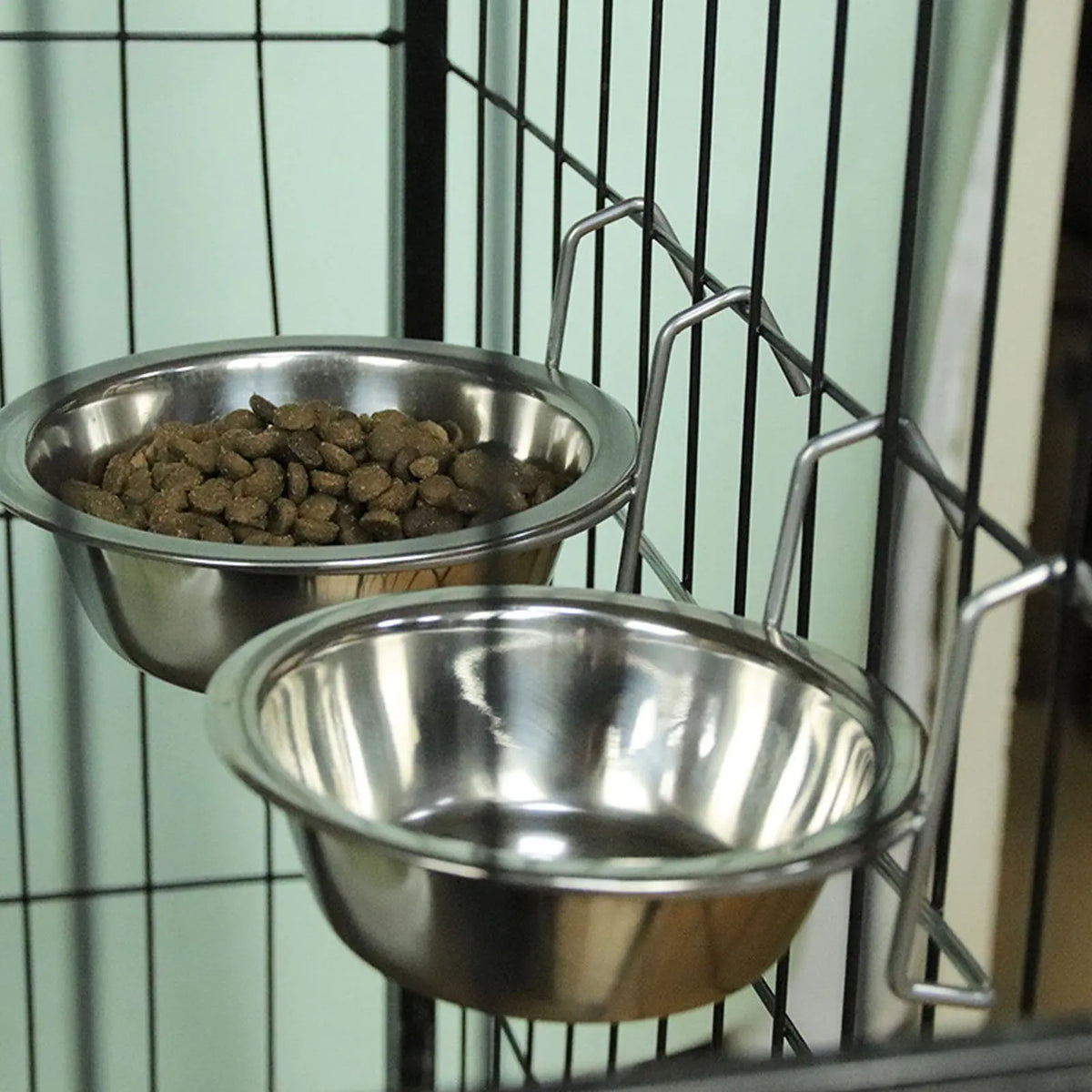 2PCS Hanging Pet Bowl Stainless Steel Large Capacity Easy to Clean Dog Crate Water Bowl for Kennel